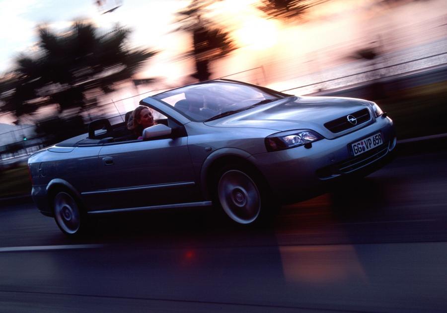  Opel Astra Cabrio (G) 2001 года  (фото 36 из 68)